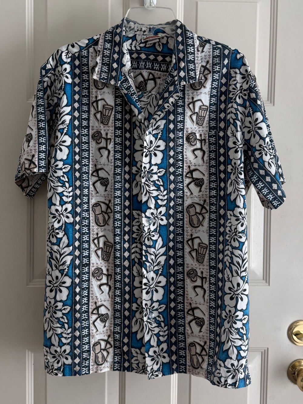 Men's Vintage Evergreen Island Blue Hawaiian Shirt with Tribal Print Size Large